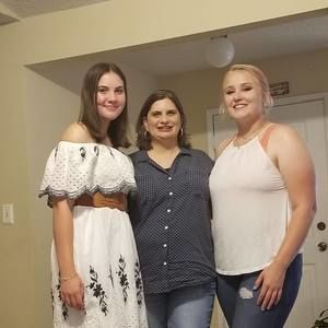 Meet your Posher, Kim